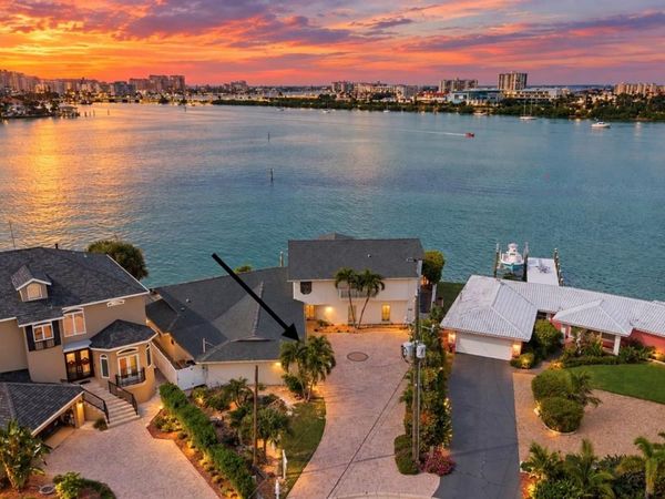 290 BAYSIDE DRIVE, CLEARWATER BEACH, FL 33767