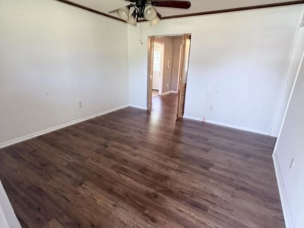 6720 Avocado Dr, Baton Rouge, LA 70812