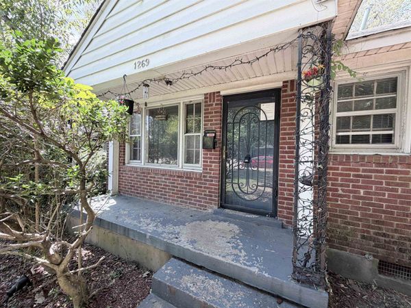 1269 COLONIAL RD, Memphis, TN 38117