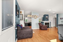 2060 Martin St. photo 4