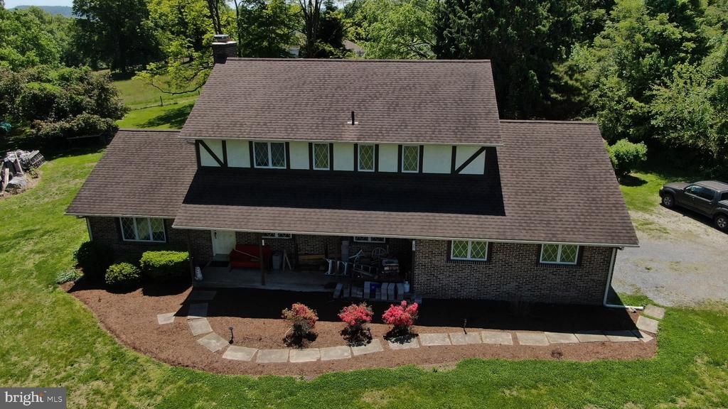 727 N CHURCH ROAD , SINKING SPRING, PA 19608