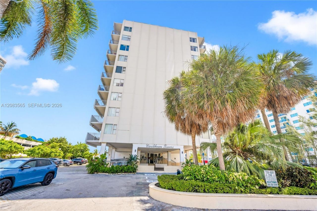 7545 E Treasure Dr, Unit 9A, North Bay Village, FL 33141 Photo