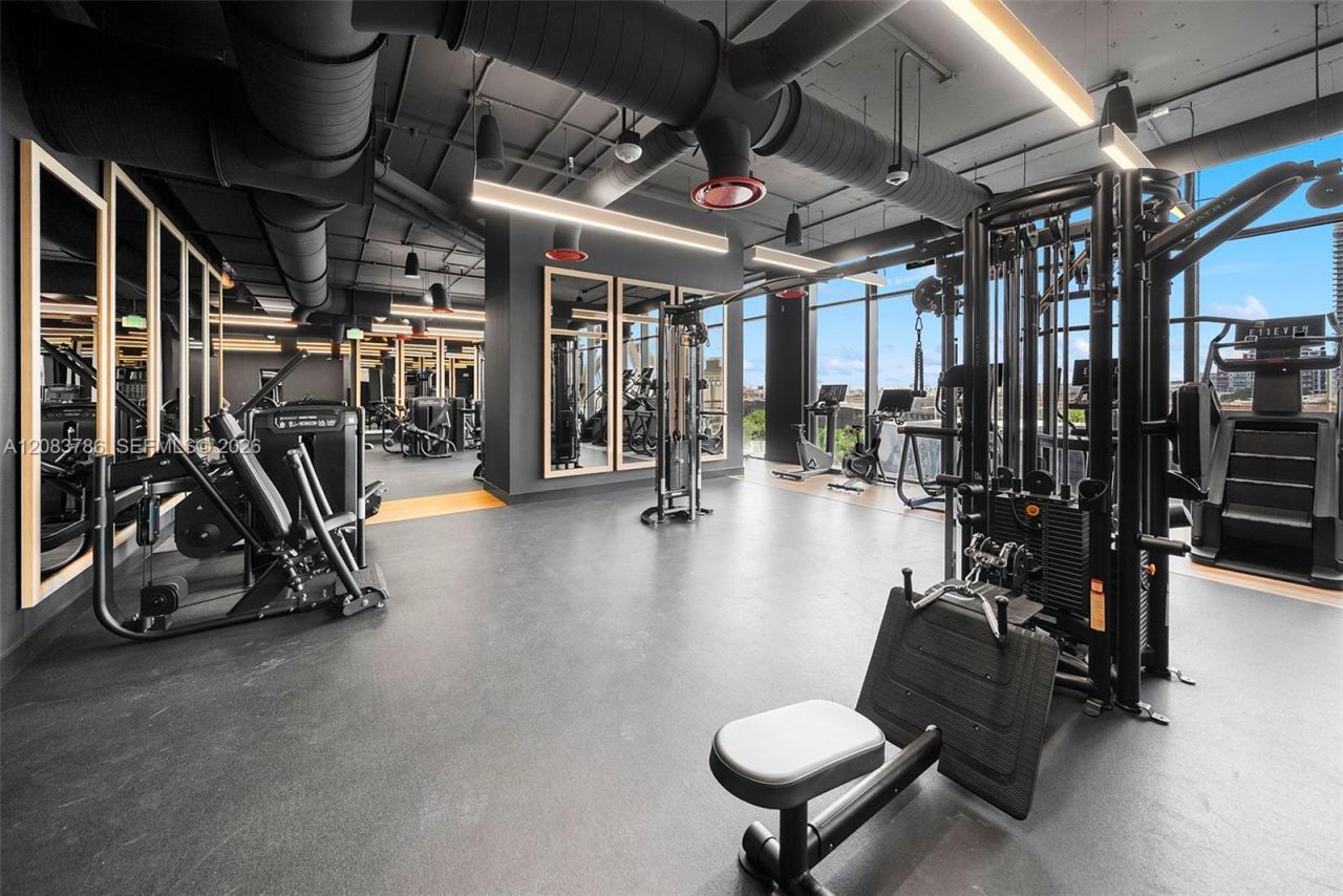 20 NE 11 Street, Unit 5204, Miami Beach, FL 33139 Photo