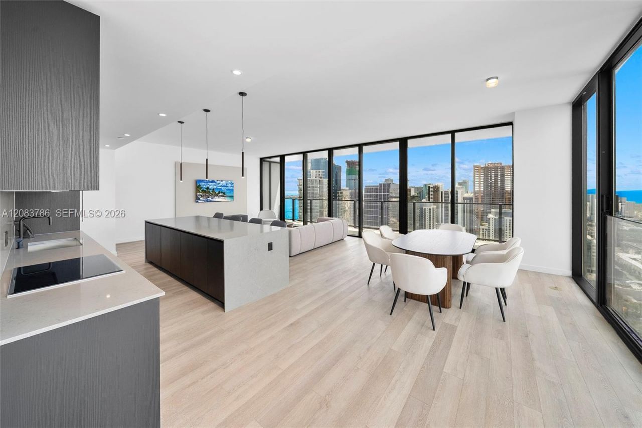 20 NE 11 Street, Unit 5204, Miami Beach, FL 33139 Photo
