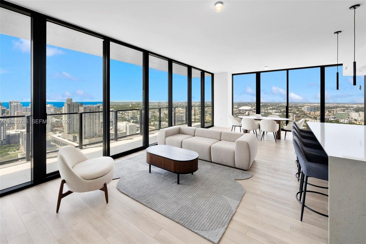 20 NE 11 Street, Unit 5204, Miami Beach, FL 33139 Photo