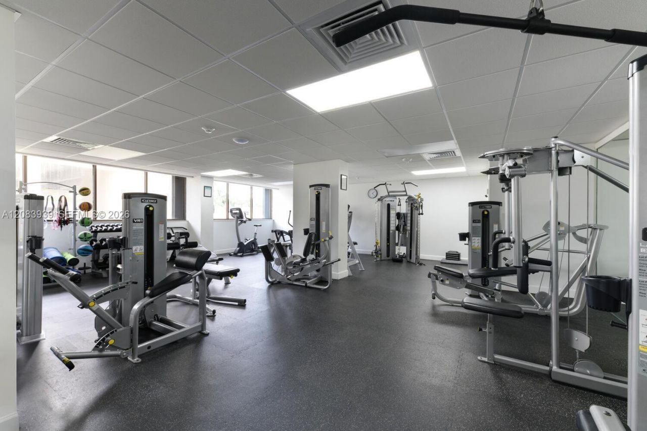 5600 N Flagler Dr , Unit 1502, West Palm Beach, FL 33407 Photo