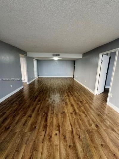 5600 N Flagler Dr , Unit 1502, West Palm Beach, FL 33407 Photo
