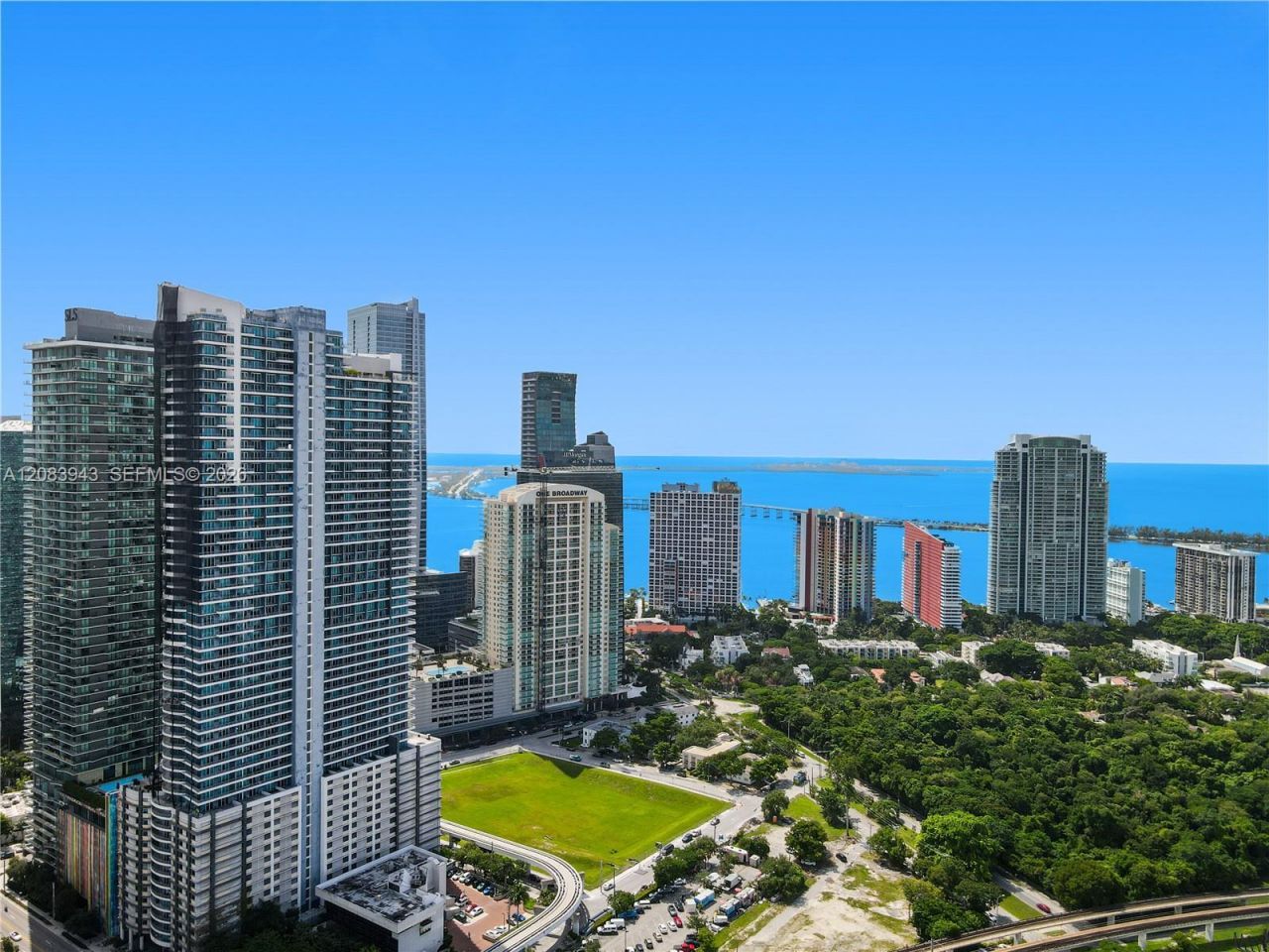 60 SW 13th St , Unit 1422, Miami, FL 33130 Photo
