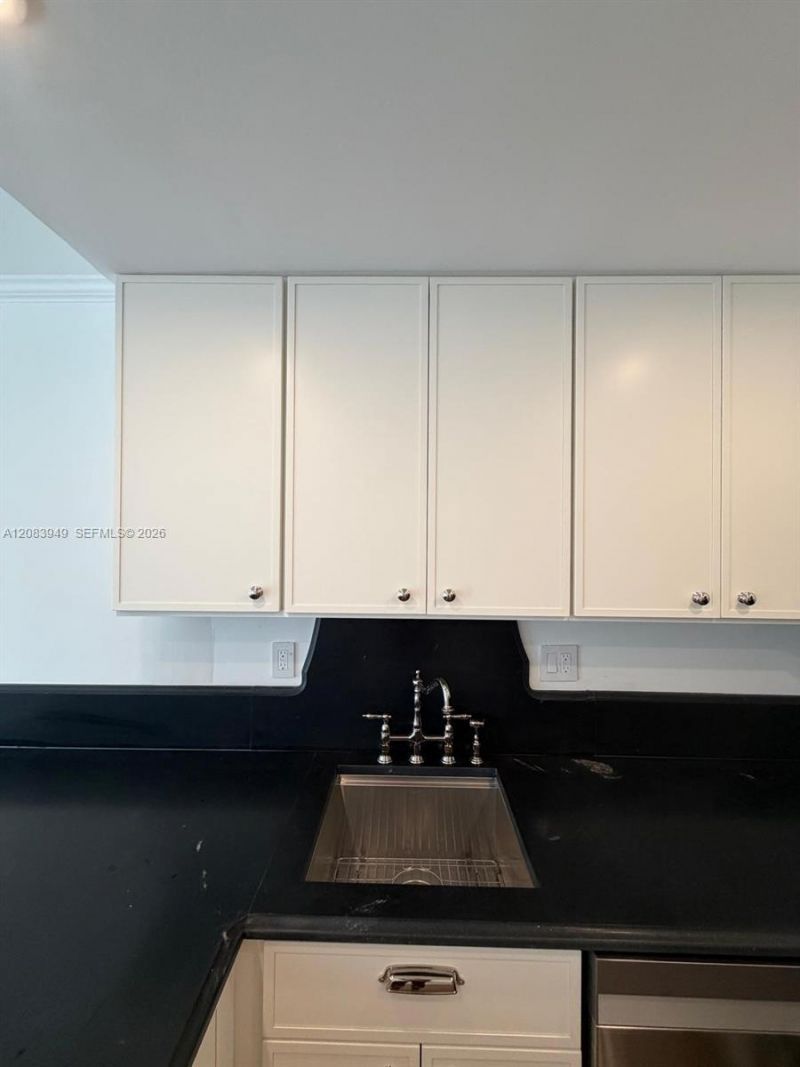 2900 NE 30th St, Unit F2, Fort Lauderdale, FL 33306 Photo