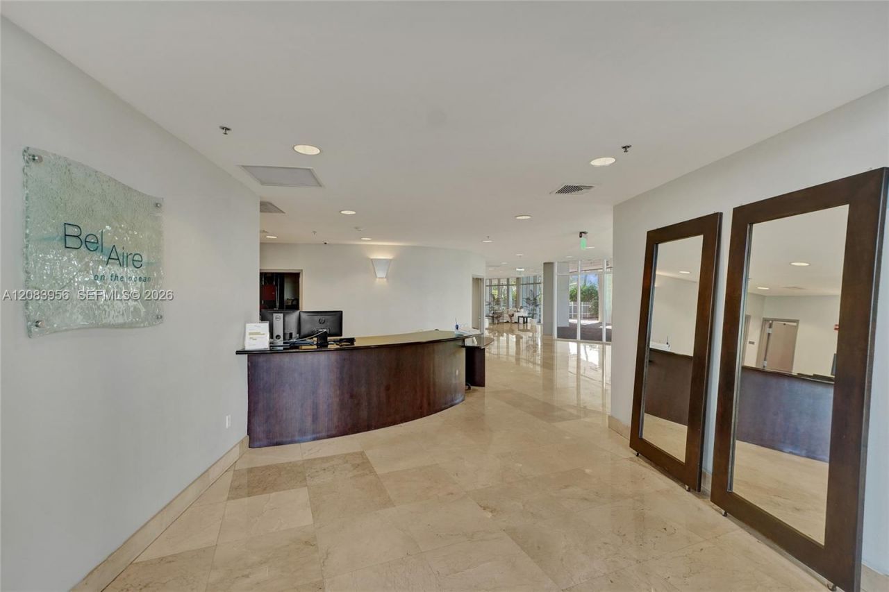 6515 Collins Ave, Unit 1707, Miami Beach, FL 33141 Photo