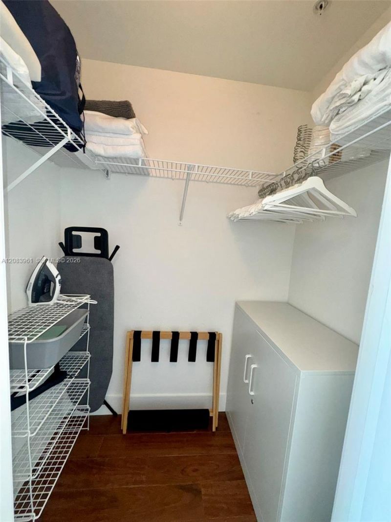 79 SW 12th St , Unit 1502, Miami, FL 33130 Photo