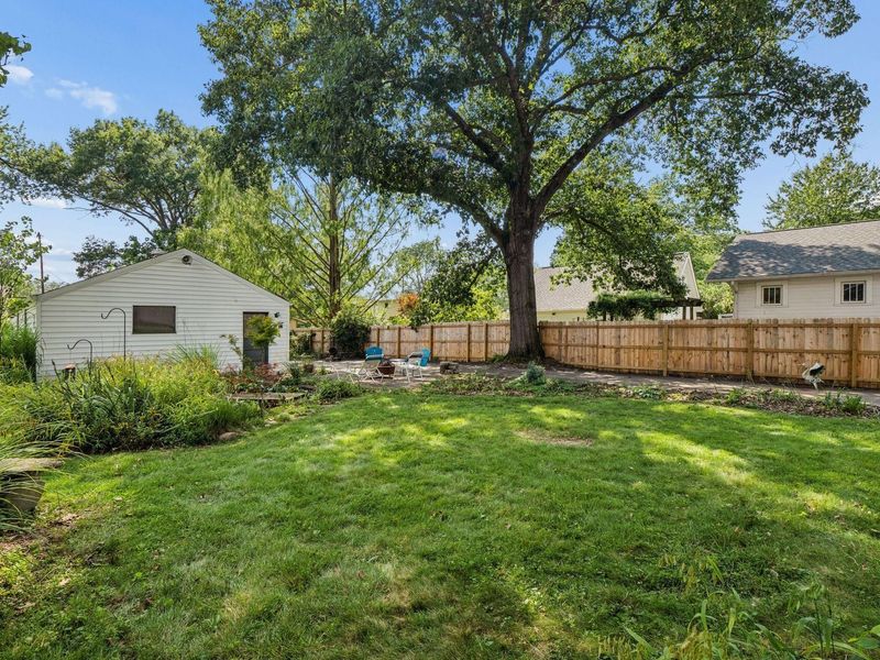 373 Glenmont Avenue, Columbus, OH 43214 Photo 7