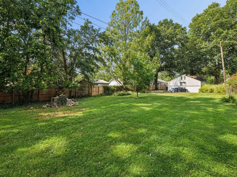 373 Glenmont Avenue, Columbus, OH 43214 Photo 8