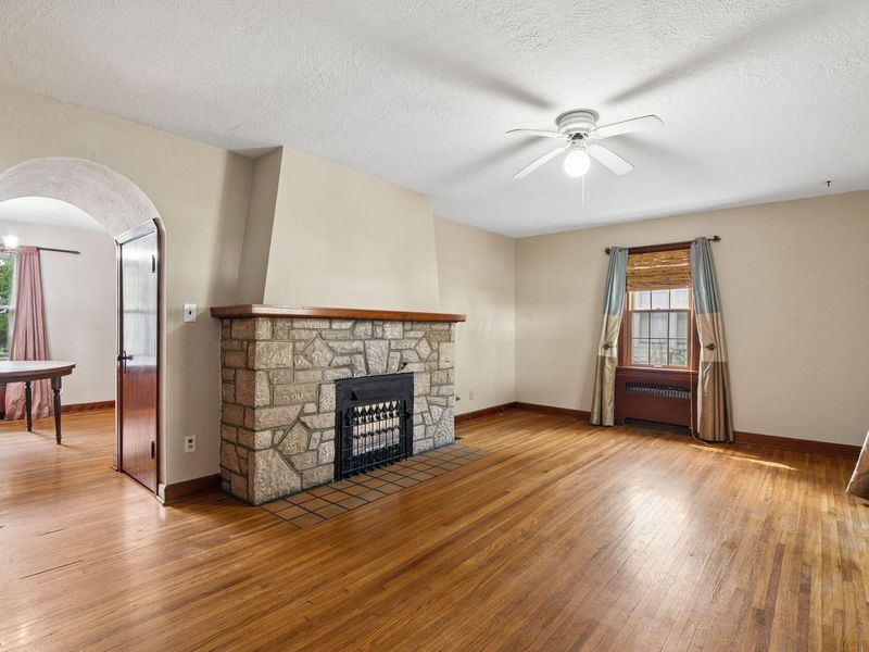 373 Glenmont Avenue, Columbus, OH 43214 Photo 9