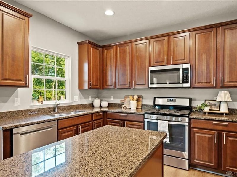 2131 Wagner Trace Drive, Beavercreek, OH 45431 Photo 11