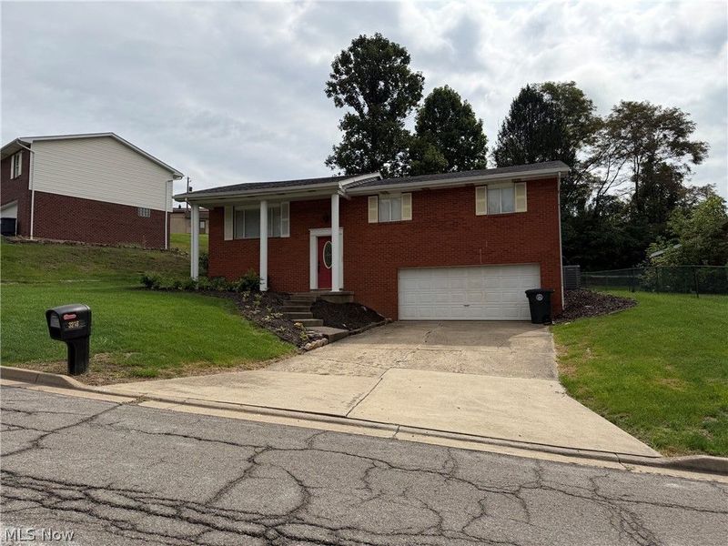 3218 Saint Charles Drive, Steubenville, OH 43952 Photo 3