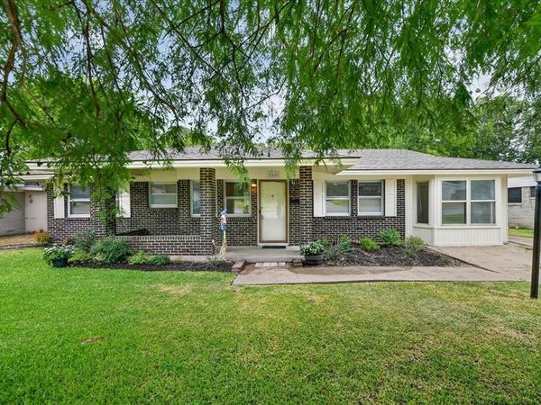 5500 Wheaton Drive, Fort Worth, TX 76133