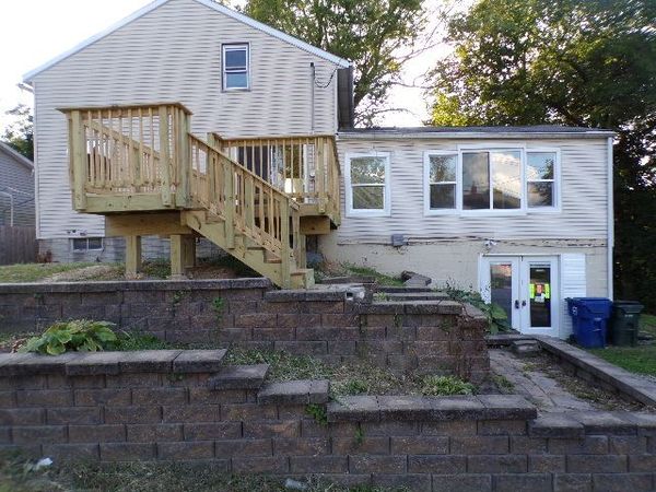26 Blue Grass Court , Davenport, IA 52802
