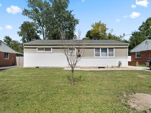 26 Cherrington Road, Westerville, OH 43081