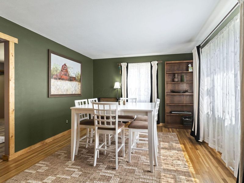 26 Cherrington Road, Westerville, OH 43081 Photo 6