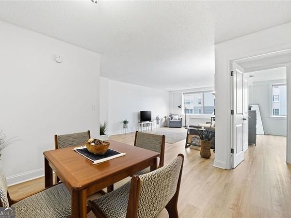 2479 Peachtree Road NE, Unit 303, Atlanta, GA 30305