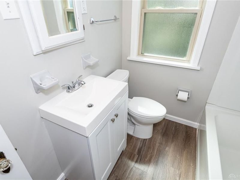 1014 Gainsborough Road, Dayton, OH 45419 Photo 18