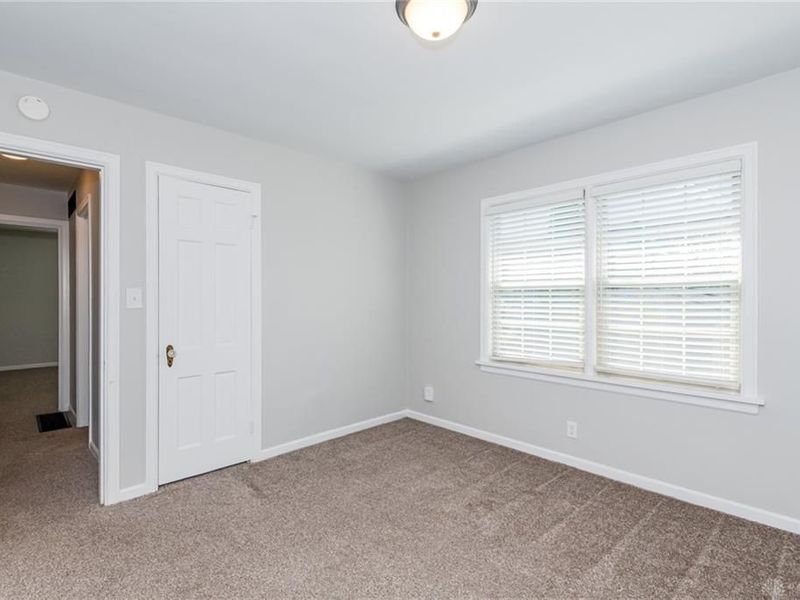 1014 Gainsborough Road, Dayton, OH 45419 Photo 5