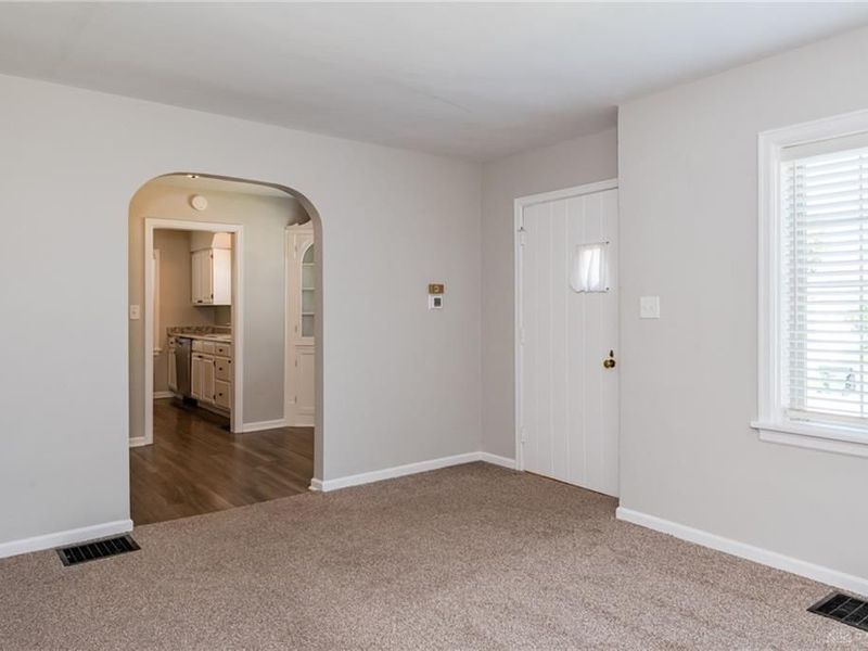 1014 Gainsborough Road, Dayton, OH 45419 Photo 8