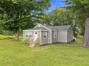 58 Van Ness Rd S Road S, Baldwinsville, NY 13027