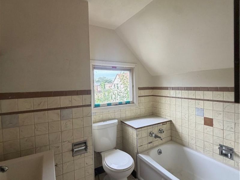 1012 E 72nd Street, Cleveland, OH 44103 Photo 11