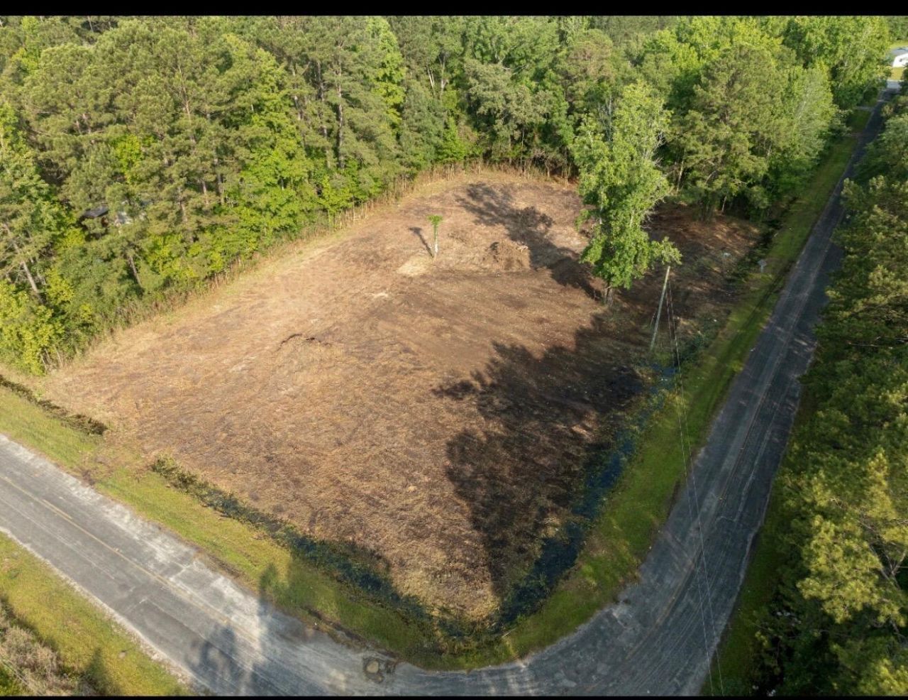 219 Russell Circle Photo 4
