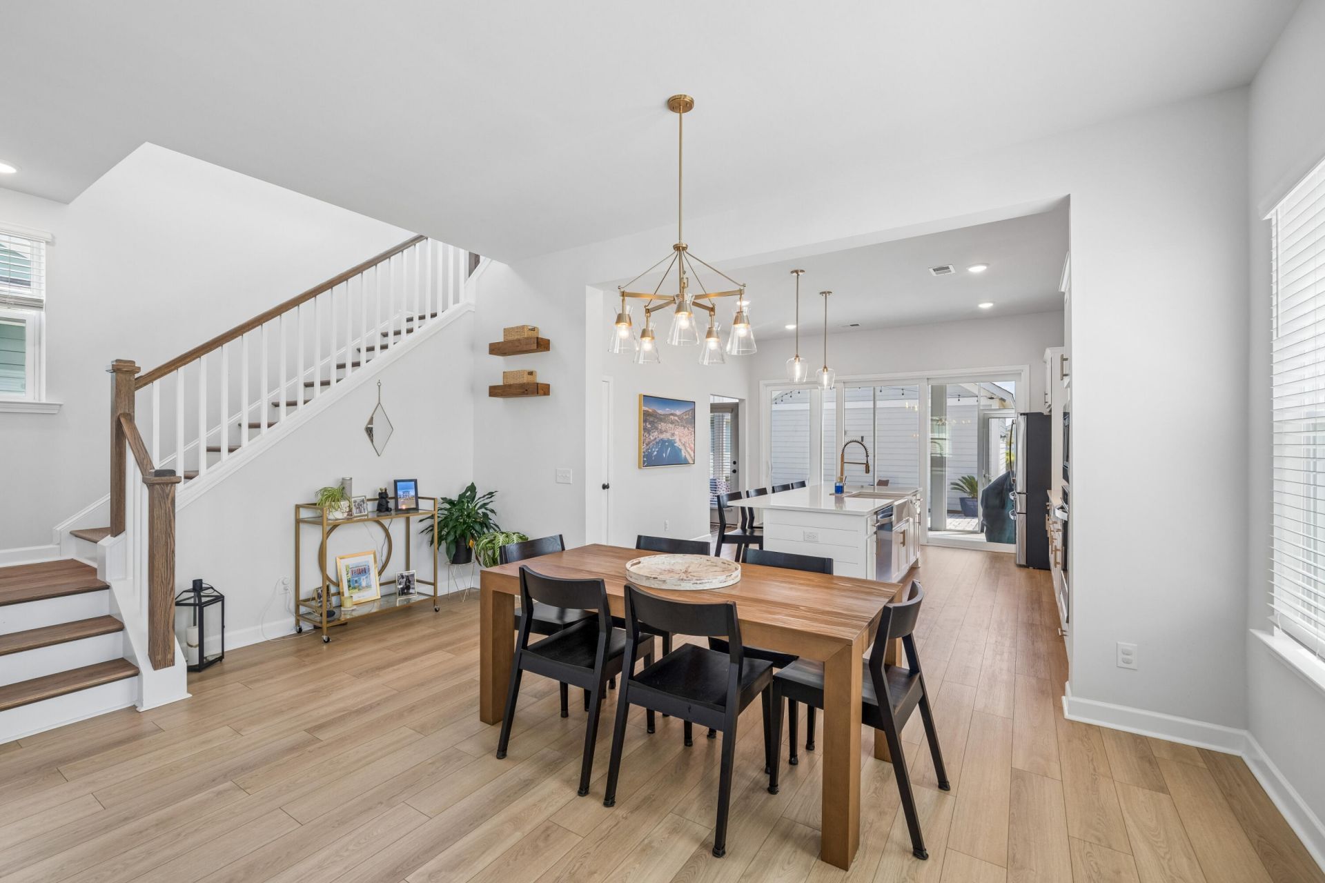 305 Eclipse Street Photo 10