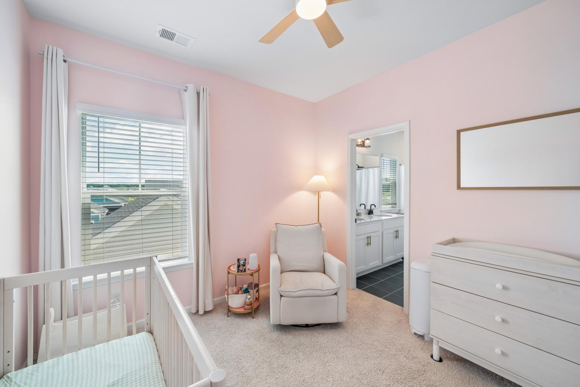305 Eclipse Street Photo 28