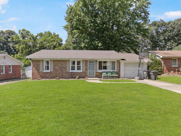 1112 N Helfrich Avenue, Evansville, IN 47720