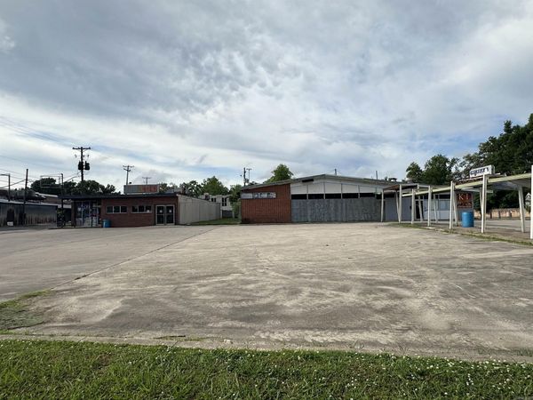 105 W Choctaw , Dumas, AR 71639