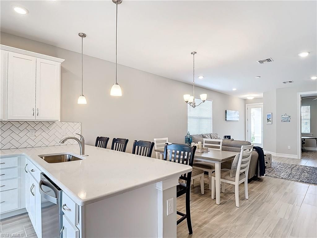 16701 Seasons Coast Dr, Bonita Springs, FL 34135 Photo