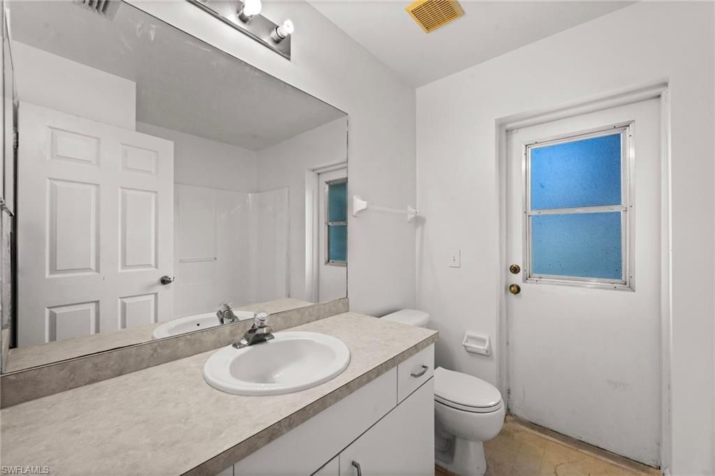 2440 31st Ave Ne, Naples, FL 34120 Photo