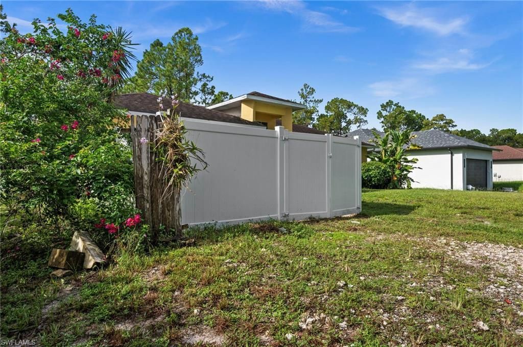 2440 31st Ave Ne, Naples, FL 34120 Photo