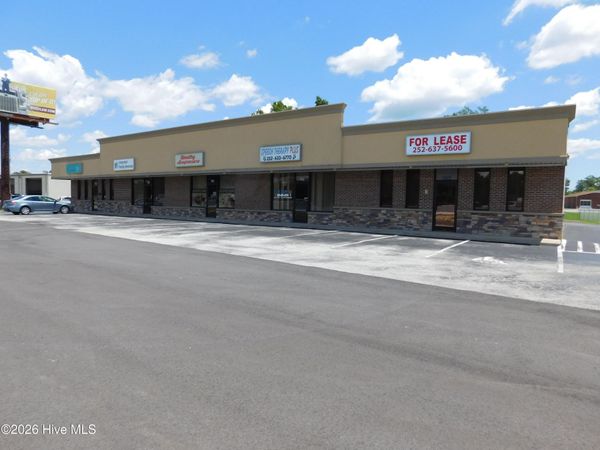 1702 Us 70 Highway E, Unit D, New Bern, NC 28560