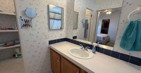 38 Cedar Cir, Folsom, CA 95630 Photo