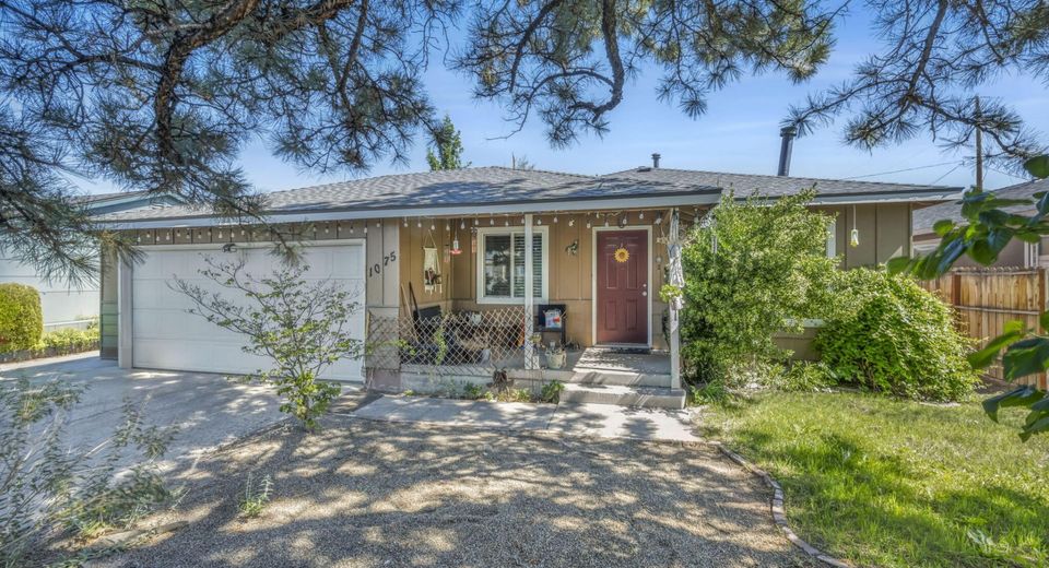 1075 Stewart Street, Reno, NV 89502 Photo