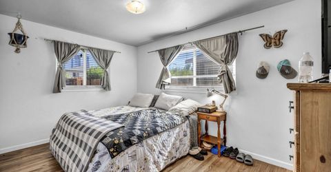 1075 Stewart Street, Reno, NV 89502 Photo