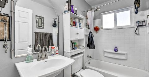 1075 Stewart Street, Reno, NV 89502 Photo