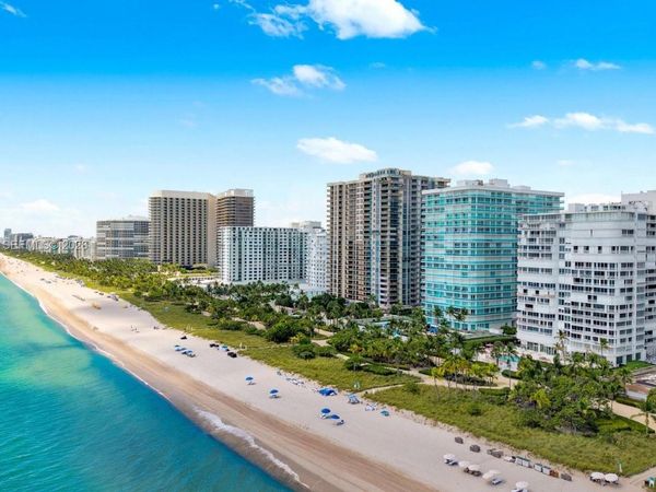 10155 Collins Ave, Unit 1504, Bal Harbour, FL 33154