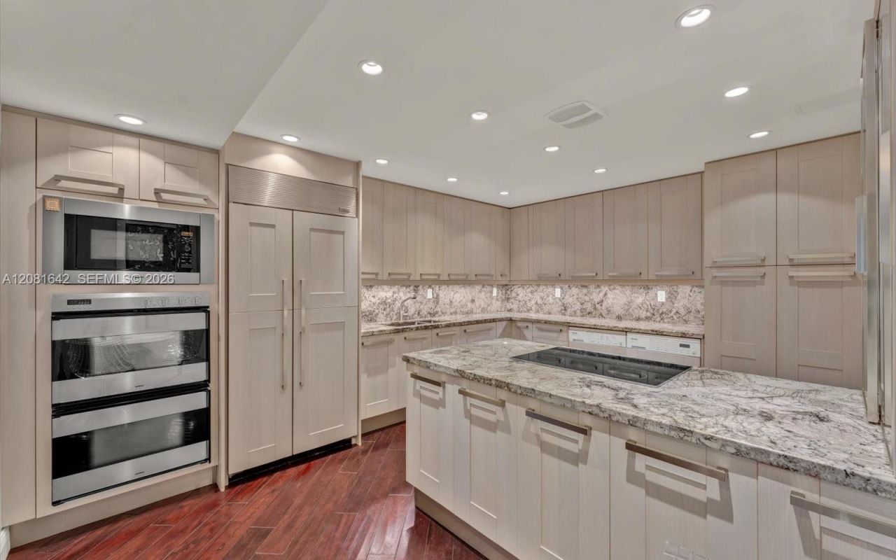 10155 Collins Ave, Unit 1504, Bal Harbour, FL 33154 Photo