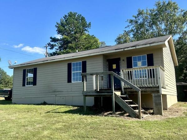 4776 County Road 82, Coffeeville, MS 38922