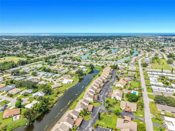 1759 LAKE PLACE , Unit 1759B, VENICE, FL 34293
