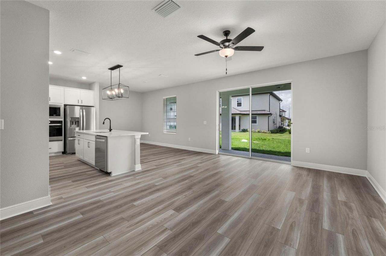 7668 Somersworth Drive , Kissimmee, FL 34747 Photo