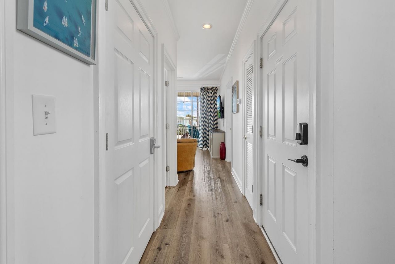 1463 Basin Trail Photo 32
