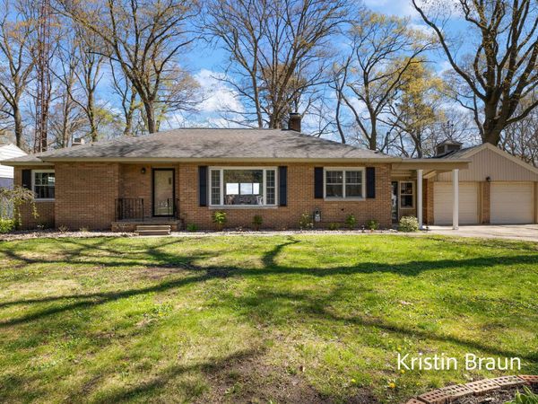 4078 Highgate Road, Norton Shores, MI 49441